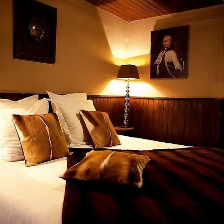 Tournier Hotel