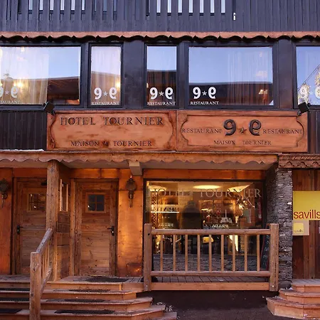 Tournier Hotel